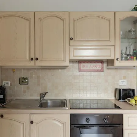 Iflat Cozy Flat With A View In San Giovanni *